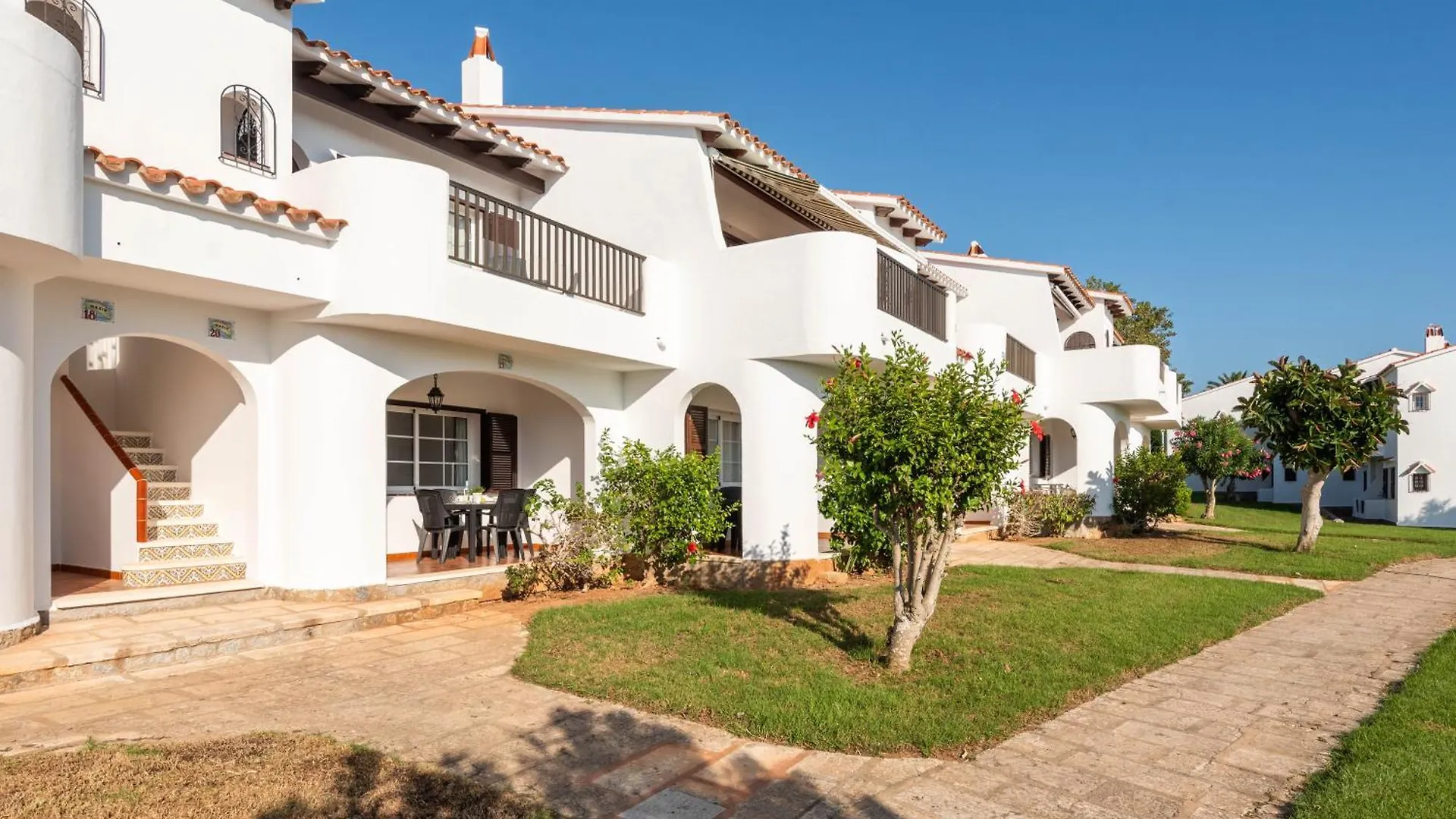 Apartamentos En Son Bou Spain