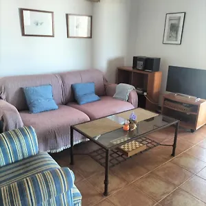  Apartamento By The Sea; With A Private Garden