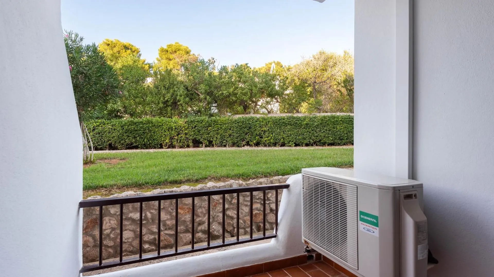 Apartamentos En סון באו